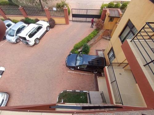 Excellent 2 Bedroom Apartment Myplace