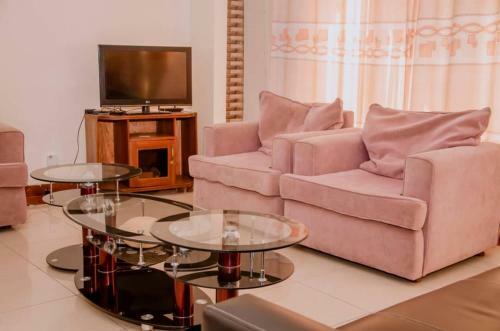 Esther Homestay-kibagabaga
