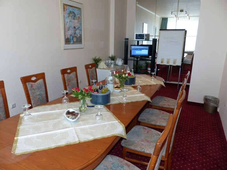 City Hotel Deutsches Haus