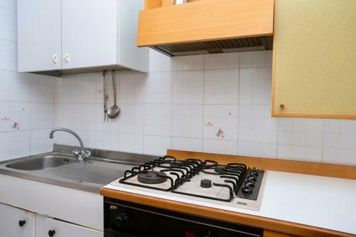 Apartamento S75 - Sirolo, Bilocale Con Giardino In Centro