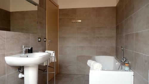 Apartamento Fioralpino Suites