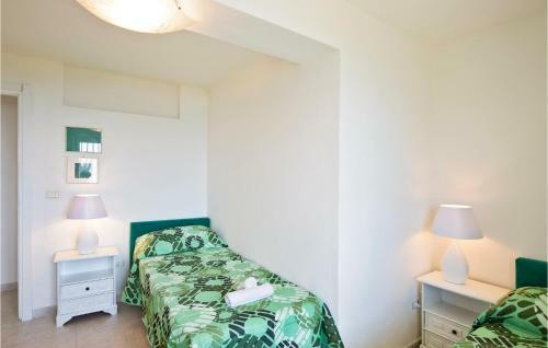 Nice Home In Staletti With Jacuzzi, Sauna And 4 Bedrooms