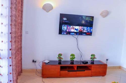 Stayplus Shanzu Beachfront Apartment
