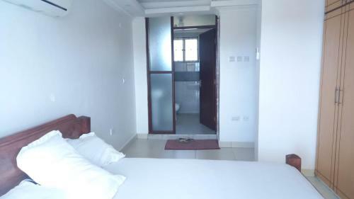 Links Apartment