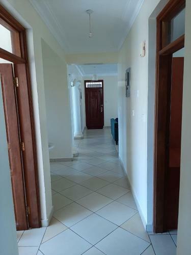 Apartamento Cozy Three Bedroom In Nyali