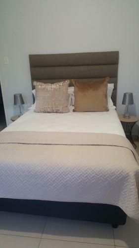 Hostal De Nest Guesthouse