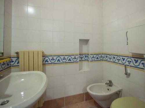 Semi-detached Bungalow With AC Just 3,5 Km From Sirmione