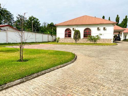 2-bedroom Bungalow In Serene Estate