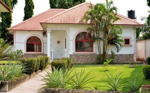 2-bedroom Bungalow In Serene Estate
