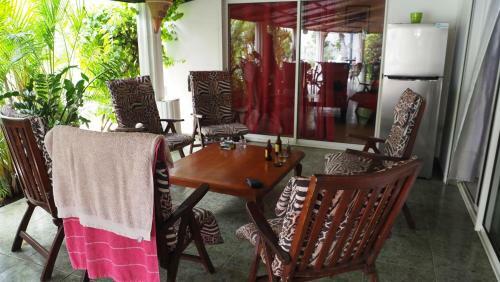 Hostal Chambres D'h�tes Du Domaine Des Doudous