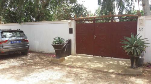 Bed & Breakfast B & B Teranga Warang