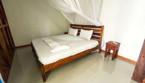 Lovely 2-bedroom Apartment With Pool