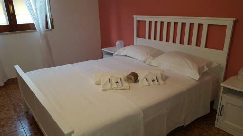Bed & Breakfast Dreams Room
