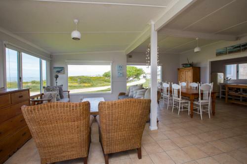 Kani Traki Beach Cottage