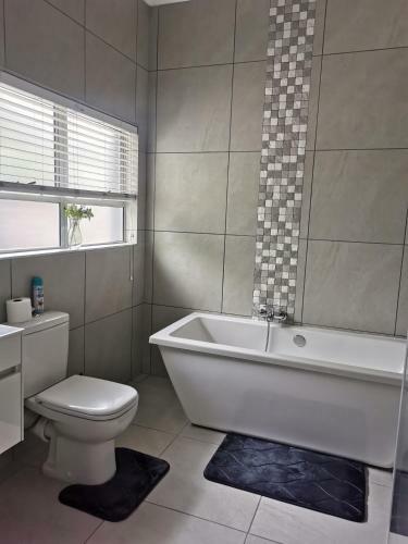 Hostal Utopia Guest House