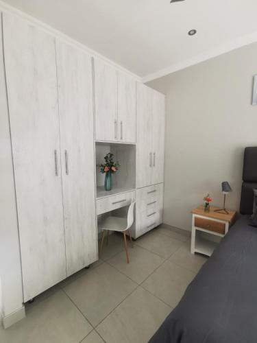 Hostal Utopia Guest House