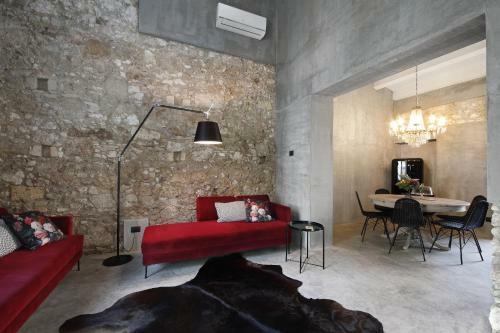 Hostal Isonzo Suites