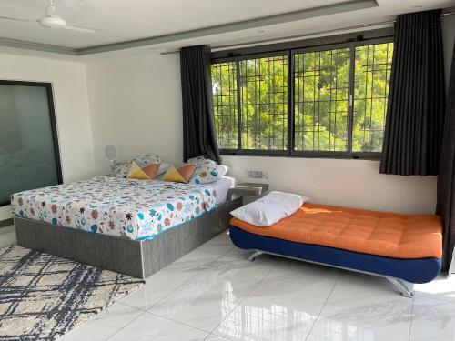 Modern 5-bedroom Villa With Pool, (A Kids Heaven).