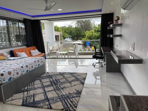 Modern 5-bedroom Villa With Pool, (A Kids Heaven).