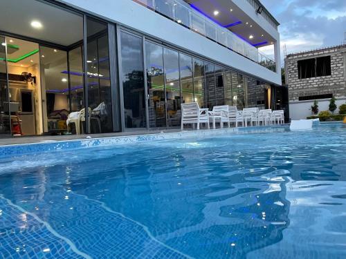 Modern 5-bedroom Villa With Pool, (A Kids Heaven).