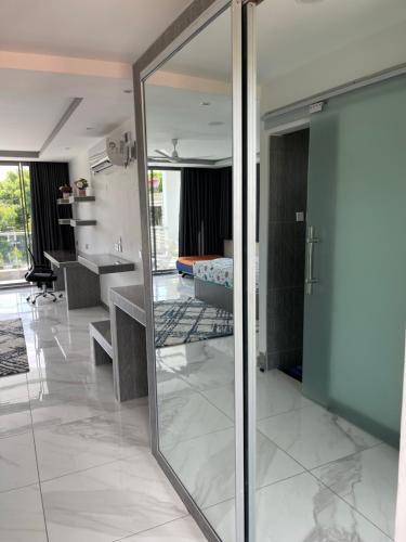 Modern 5-bedroom Villa With Pool, (A Kids Heaven).