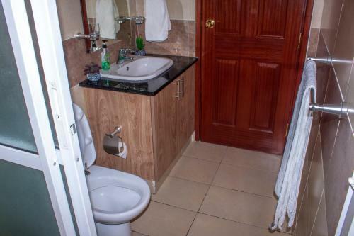 Kasty T Apartments- W Place