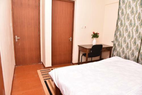 Karen View Palace Apartments