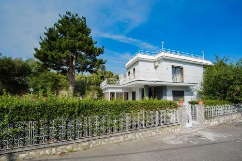 Villa Louise Sorrento