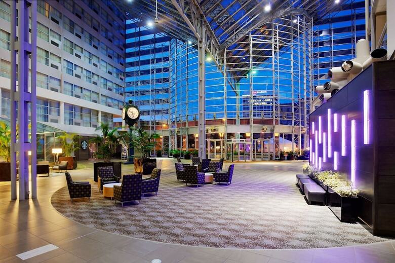 Doubletree By Hilton Hotel South Bend