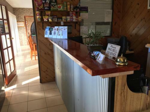 Idlewilde Town & Country Motor Inn