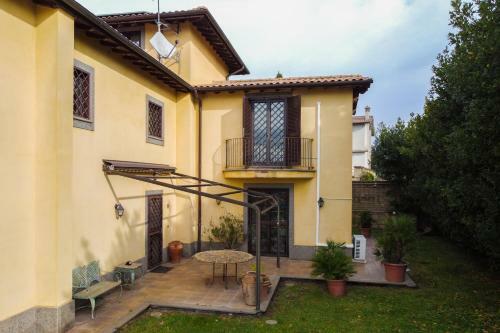 Villa Mauro