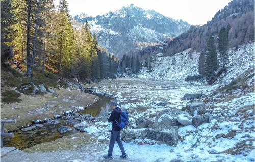 Stunning Home In Telve Di Sopra With 2 Bedrooms