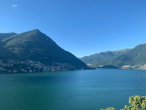 L'una Di Lago Lake Apartment With Parking