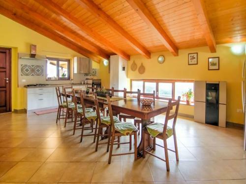 Vibrant Villa In Torre Di Ruggiero With Sauna