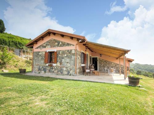 Vibrant Villa In Torre Di Ruggiero With Sauna