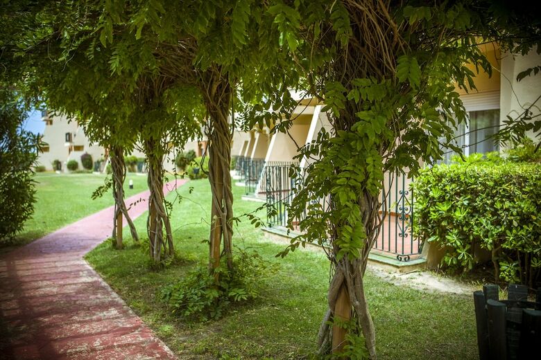 Aparthotel Las Dunas