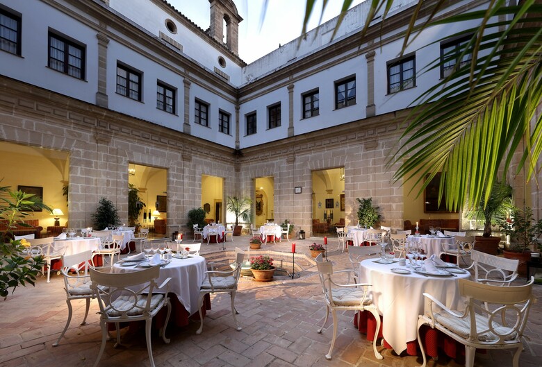 Hotel Crisol Monasterio De San Miguel
