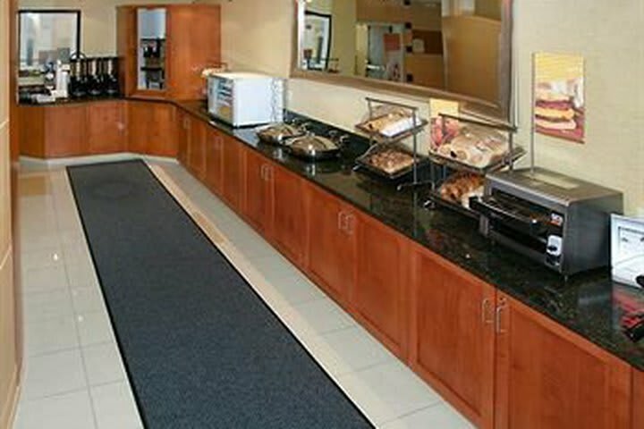 Hotel Springhill Suites Fresno