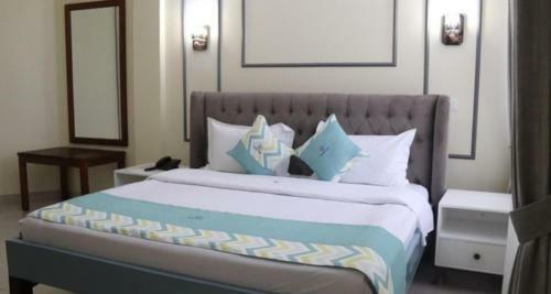 Avesta Hotel