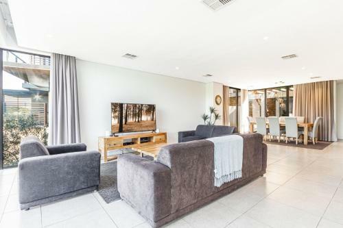 Villa 19 Oceans Edge, Zimbali Coastal Resort