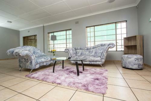 Hostal Willow Guest House