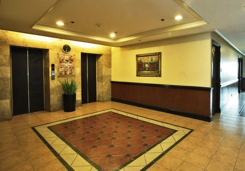 Fersal Hotel Malakas, Quezon City