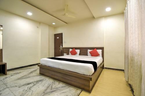 Capital O71327 Hotel Ashoka