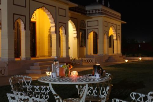 Hotel The Grand Barso (A Luxury Heritage)