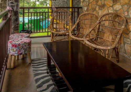 The Hosteller Naukuchiatal, Bhimtal