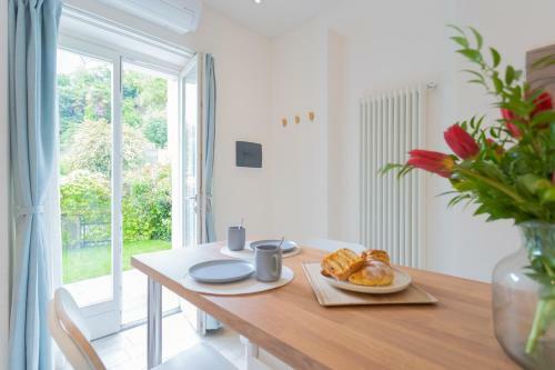 Enchanted Como Lake - Tremezzo Apartments By Rent All Como