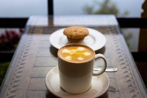 Hotel H Lake View, Bhimtal, Nainital