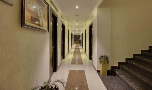 Hotel H Lake View, Bhimtal, Nainital