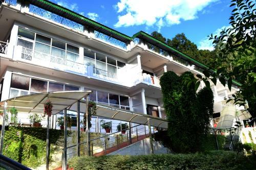 Hotel Avexia Resorts Pine Oak