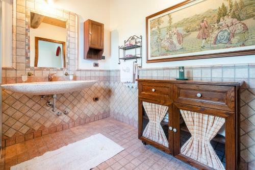 Villa Arcobaleno Apartment With Patio & Parking